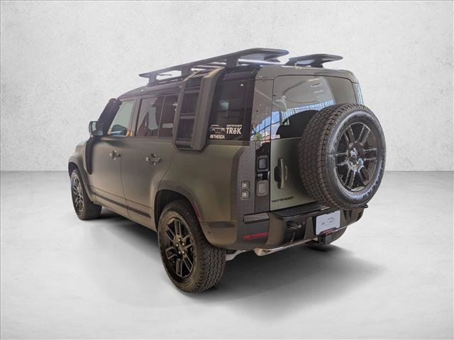 New 2026 Land Rover Defender 110 S AWD/4WD image 9