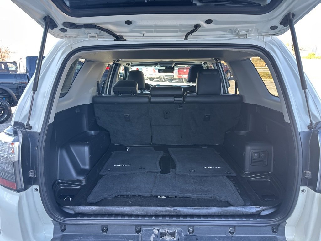 Used 2020 Toyota 4Runner Limited image 4