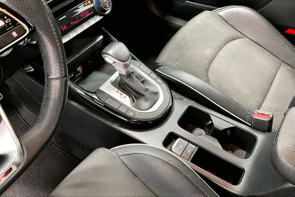 Used 2024 Kia Forte GT-Line image 17