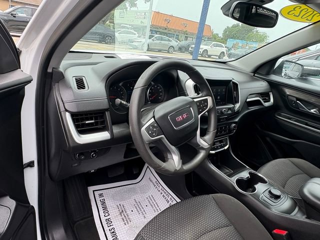 Used 2023 GMC Terrain SLE image 19