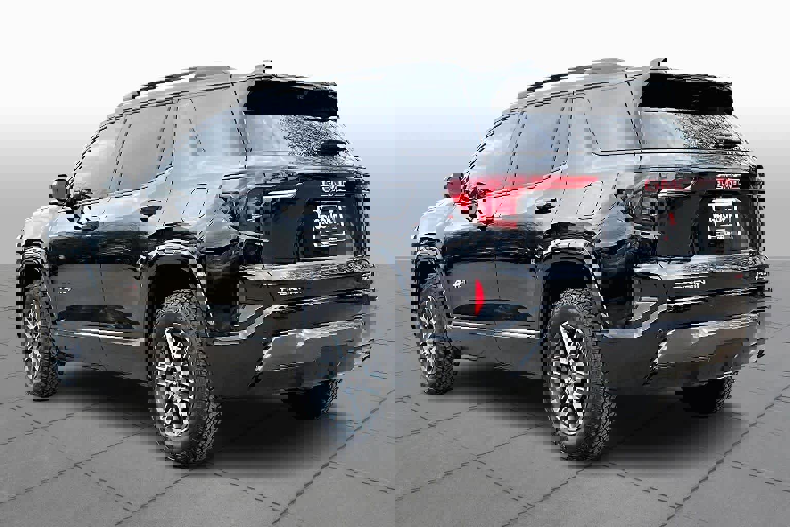 Used 2026 GMC Terrain AT4 w/ Convenience Package III image 12