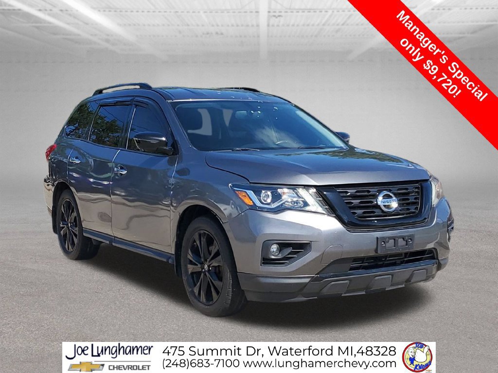 Used 2018 Nissan Pathfinder SL w/ Midnight Edition Package AWD/4WD image 2