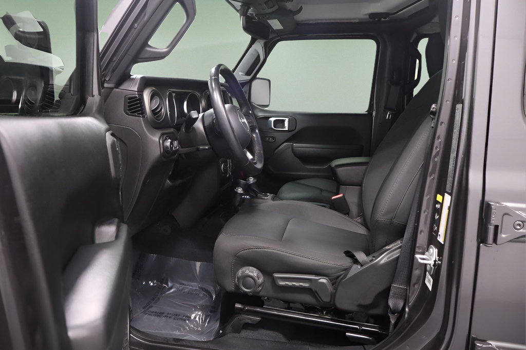 Used 2022 Jeep Wrangler Unlimited Sport AWD/4WD image 13