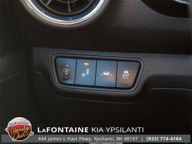 Used 2020 Kia Forte GT-Line image 16