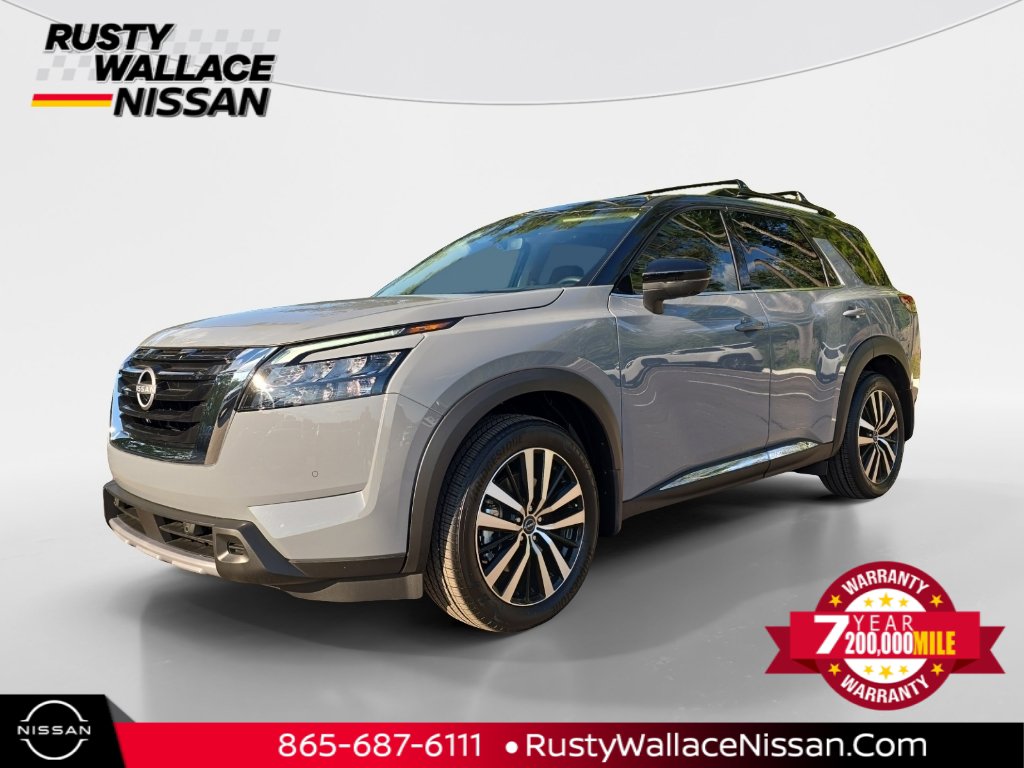 New 2025 Nissan Pathfinder Platinum w/ Cargo Package