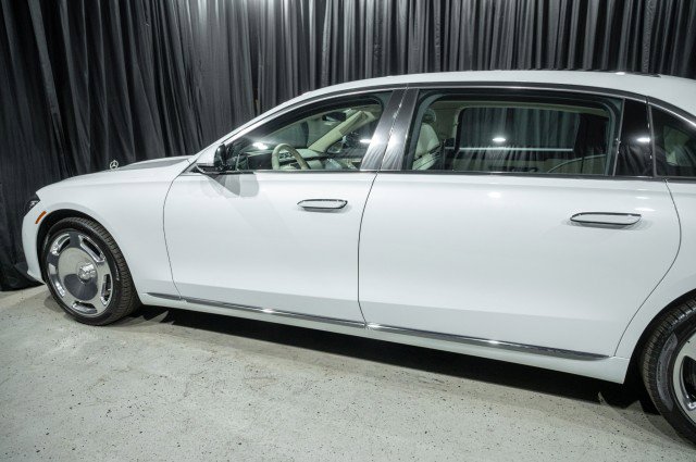 New 2026 Mercedes-Benz Maybach S 580 4MATIC image 5