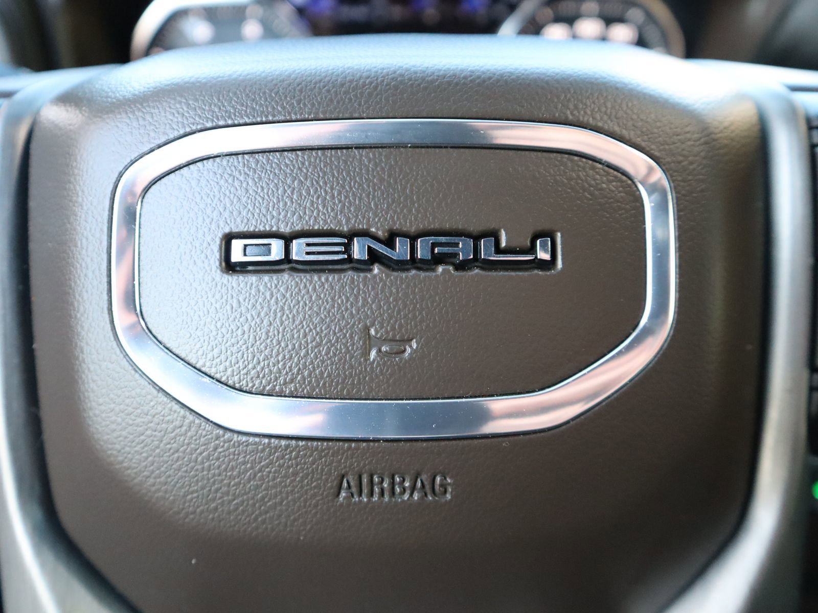 Used 2023 GMC Sierra 2500 Denali image 39