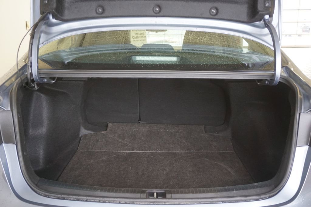 Used 2023 Toyota Corolla LE image 14
