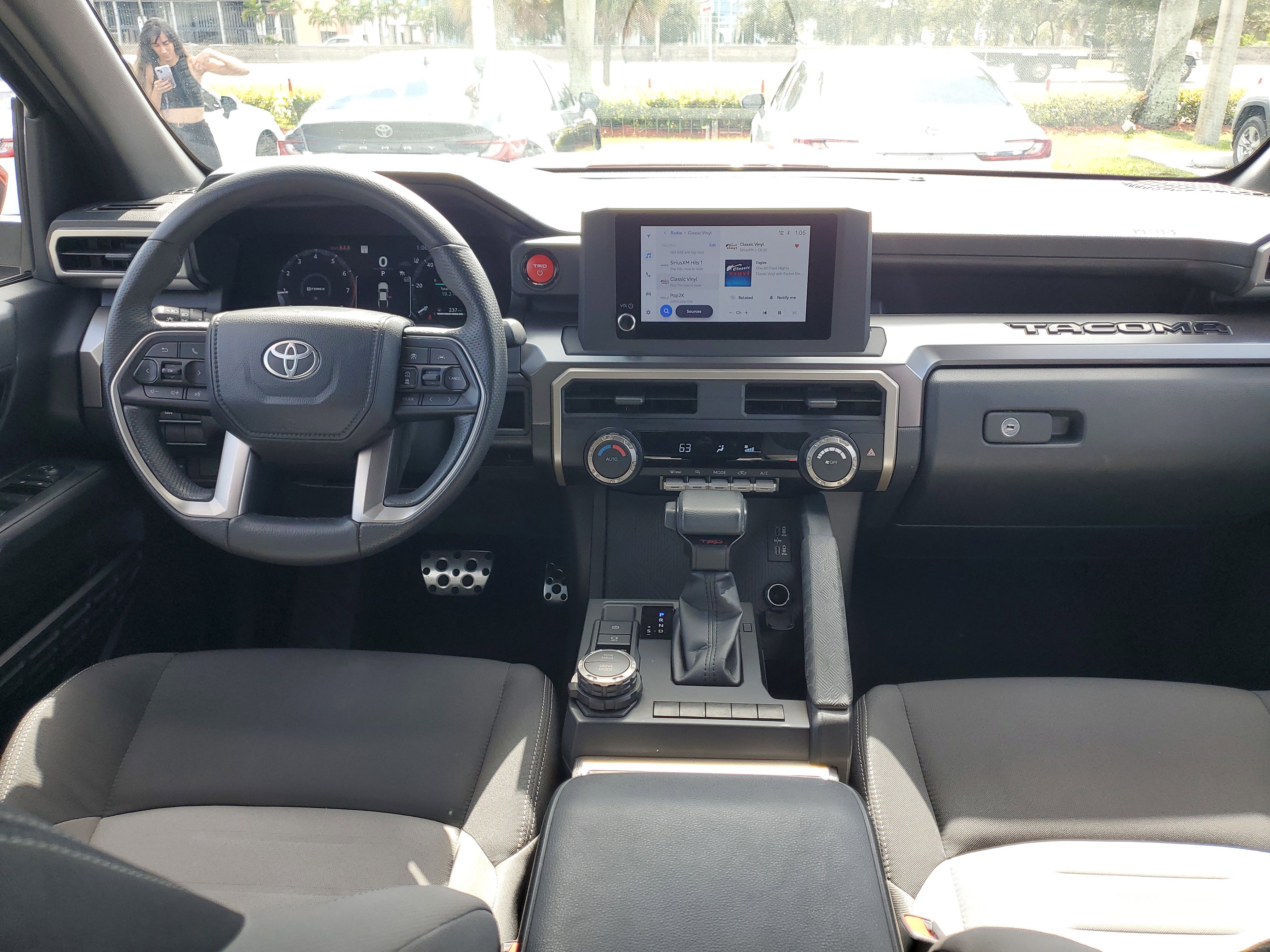 Used 2025 Toyota Tacoma TRD Sport image 15