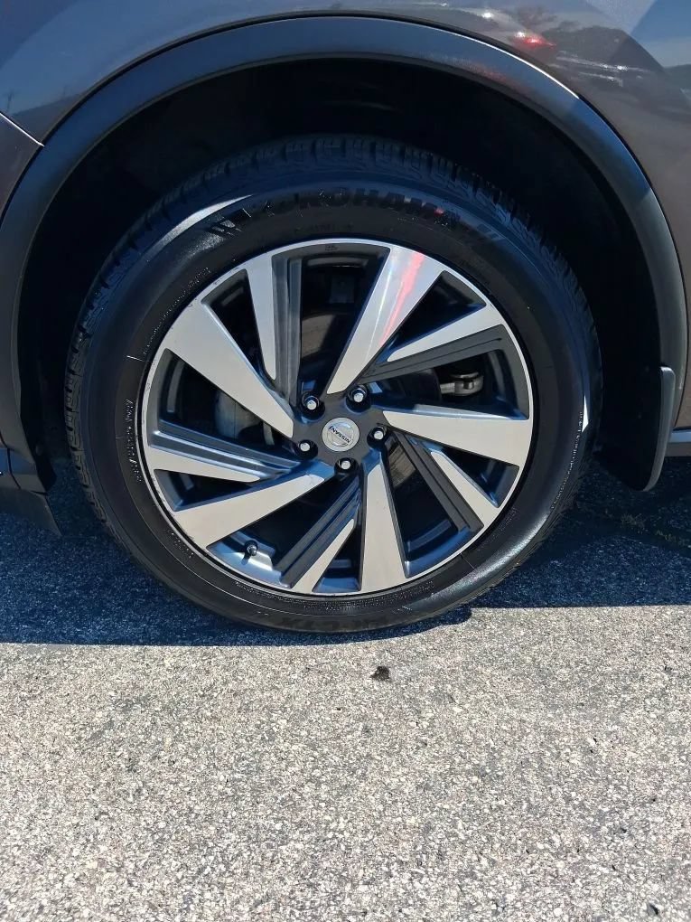 Used 2015 Nissan Murano Platinum w/ Platinum Technology Package FWD image 10
