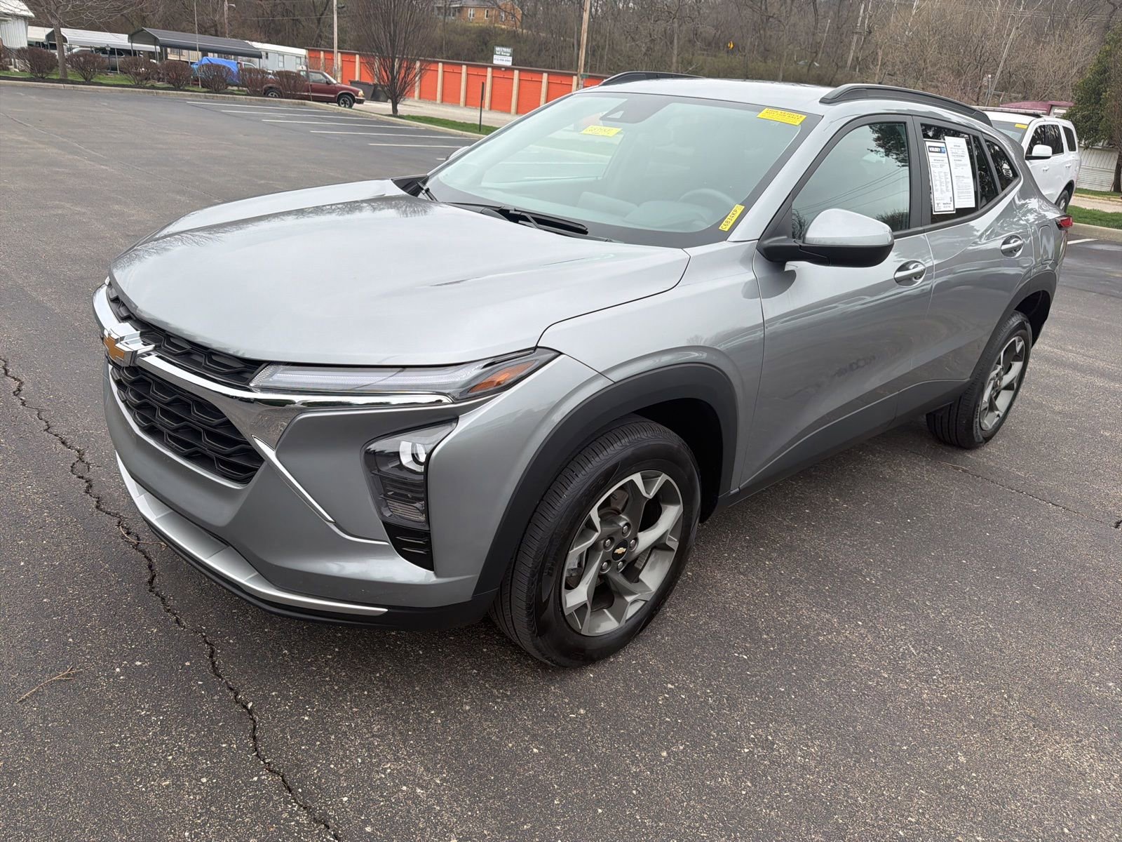 Used 2024 Chevrolet Trax LT w/ Driver Confidence Package image 9