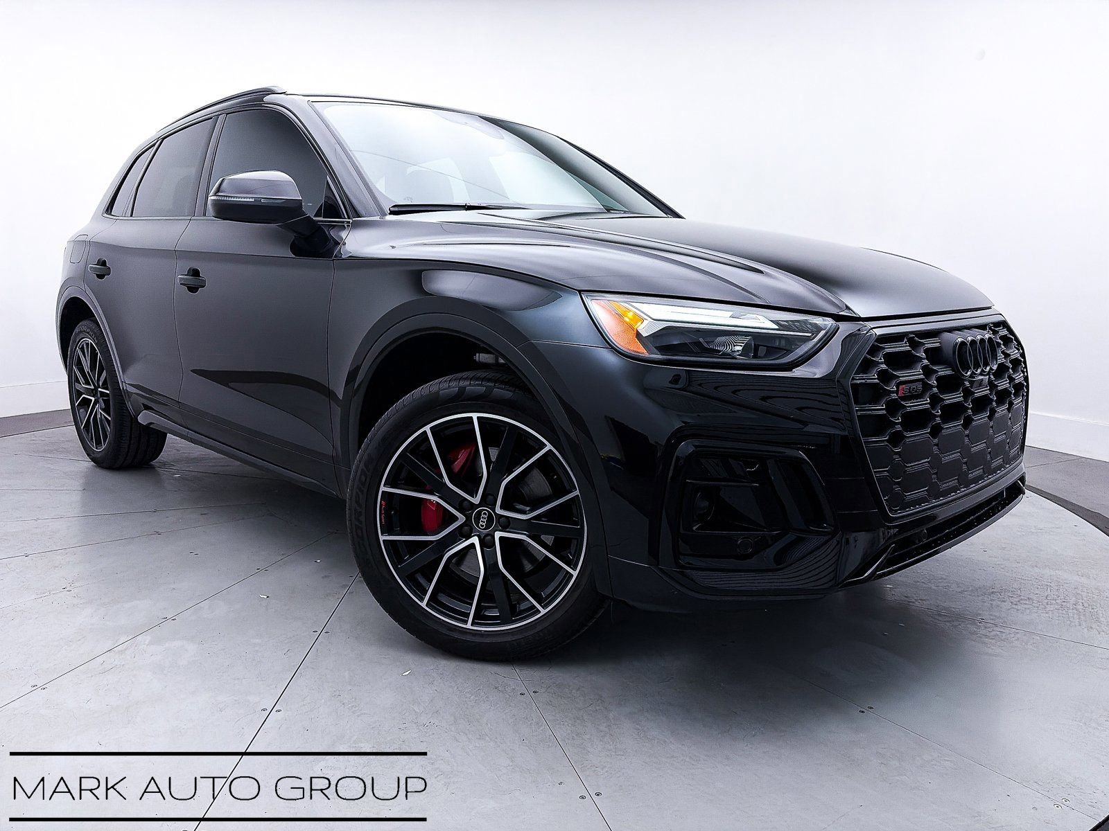 Used 2025 Audi SQ5 Premium Plus AWD/4WD video 1