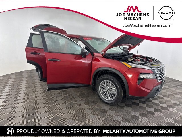 Certified 2025 Nissan Rogue S image 13