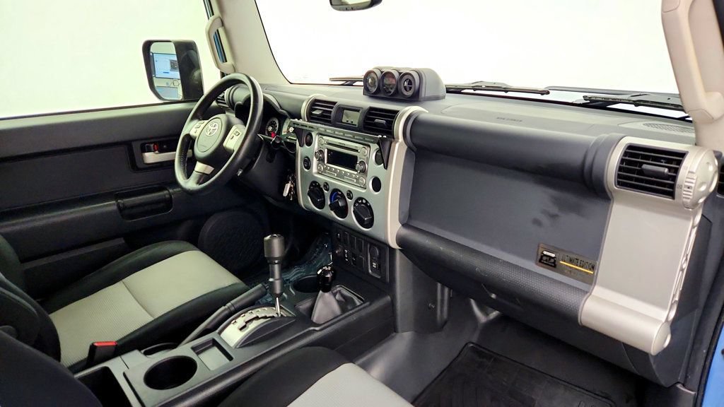 Used 2014 Toyota FJ Cruiser 4WD w/ Trail Teams Ultimate Edition image 22
