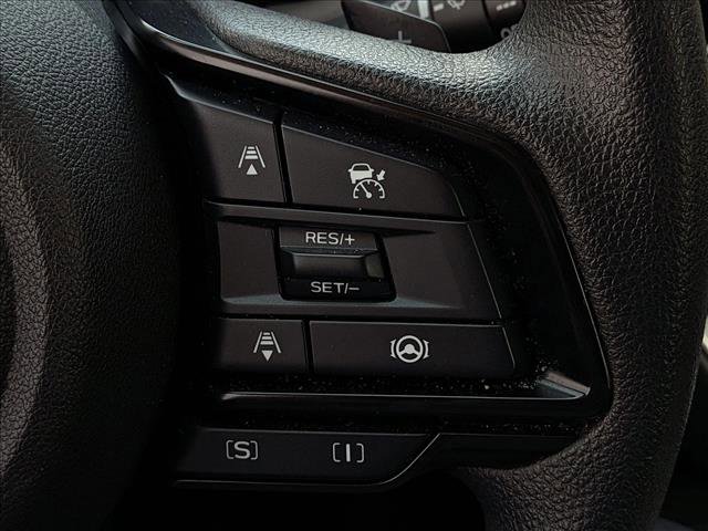 Used 2024 Subaru Crosstrek 2.0i Premium image 12