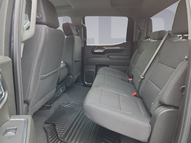 Certified 2024 Chevrolet Silverado 1500 LT AWD/4WD image 16