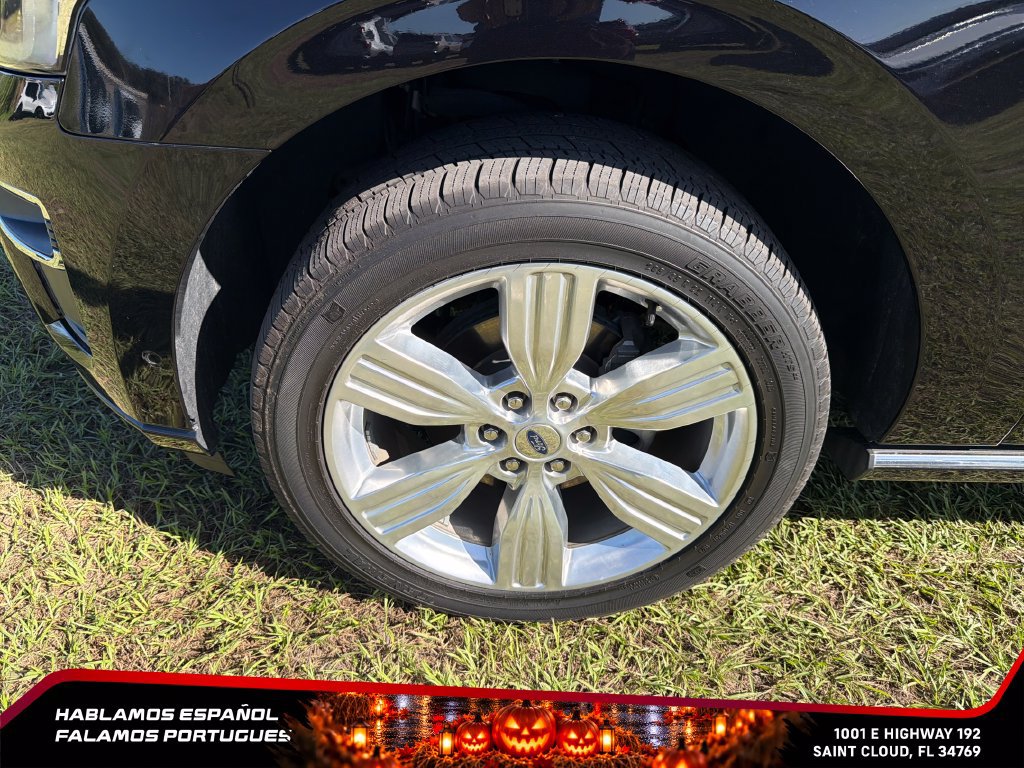 Used 2024 Ford Expedition Platinum RWD image 10