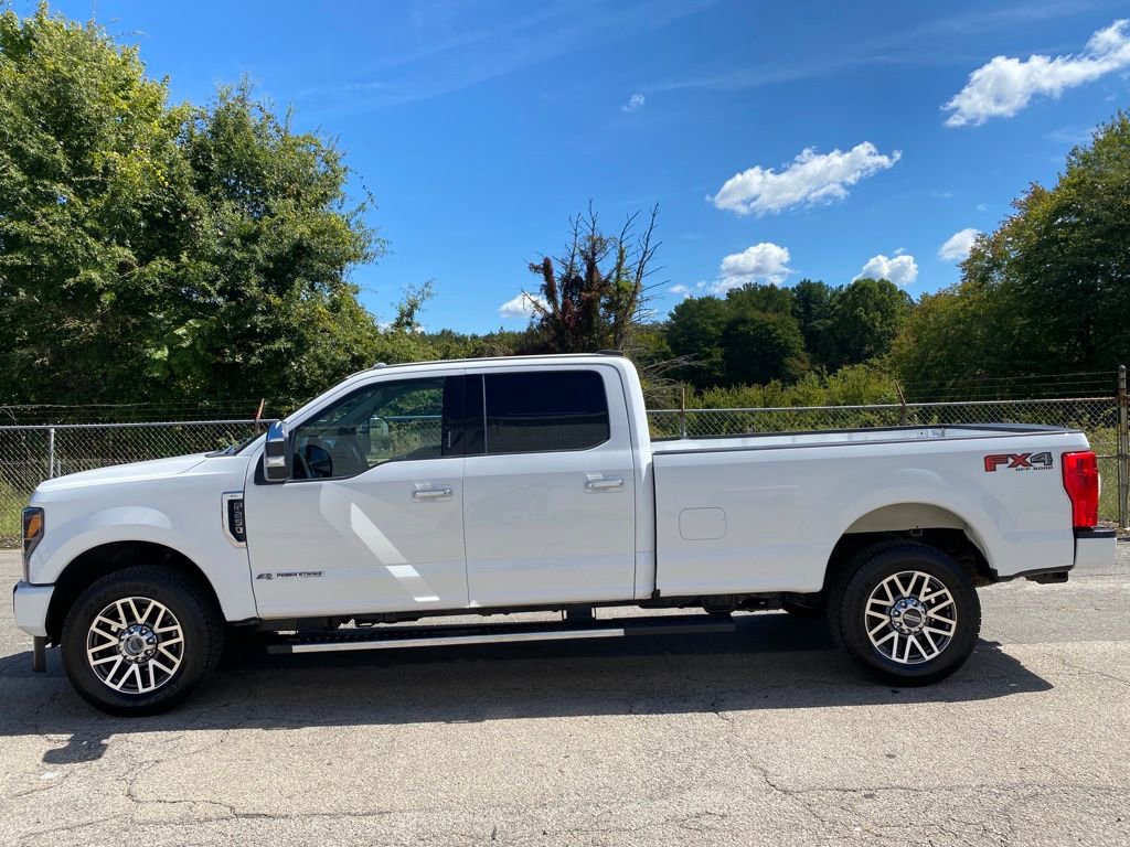 Used 2021 Ford F250 Lariat w/ Chrome Package image 5