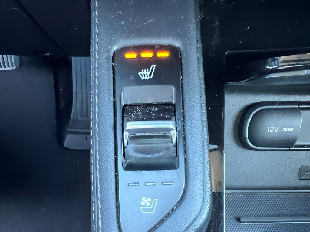 Used 2020 Kia Telluride EX w/ EX Premium Package AWD/4WD image 30