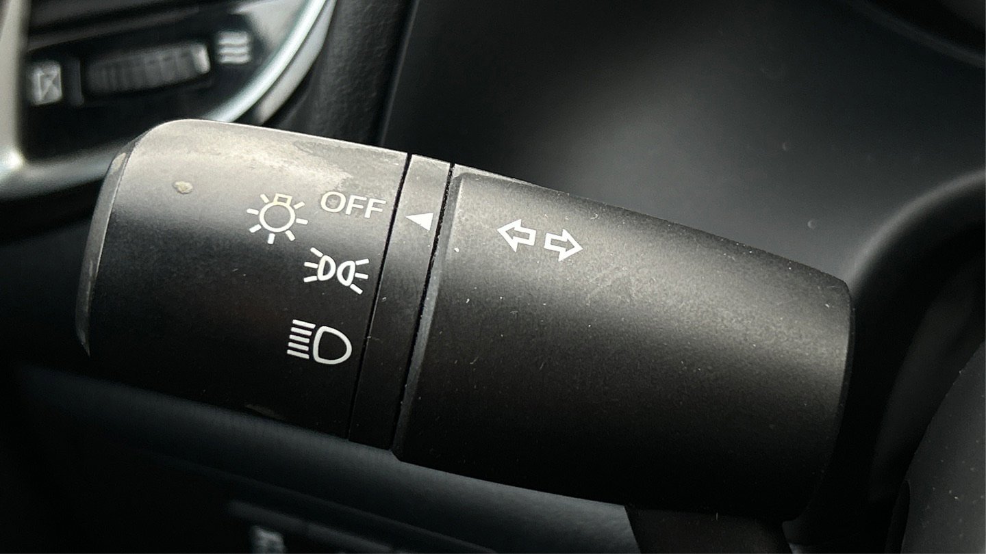 Used 2014 MAZDA MAZDA3 i Sport image 39