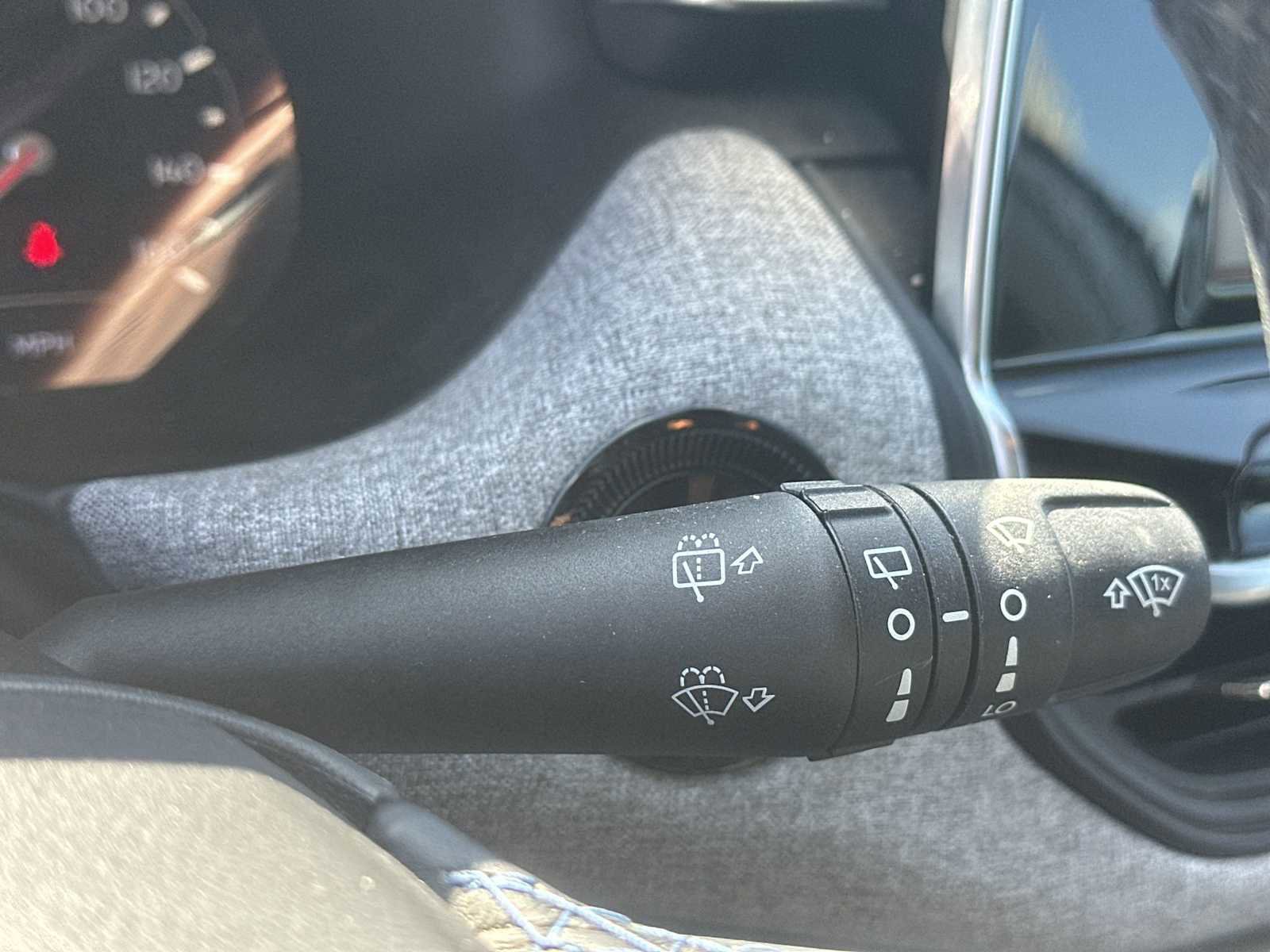 Used 2022 Jeep Compass Latitude w/ Sun and Sound Group image 22