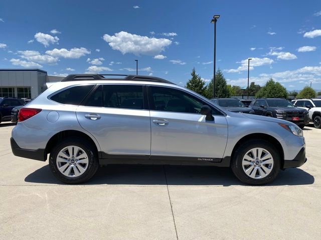 Used 2019 Subaru Outback 2.5i AWD/4WD image 6