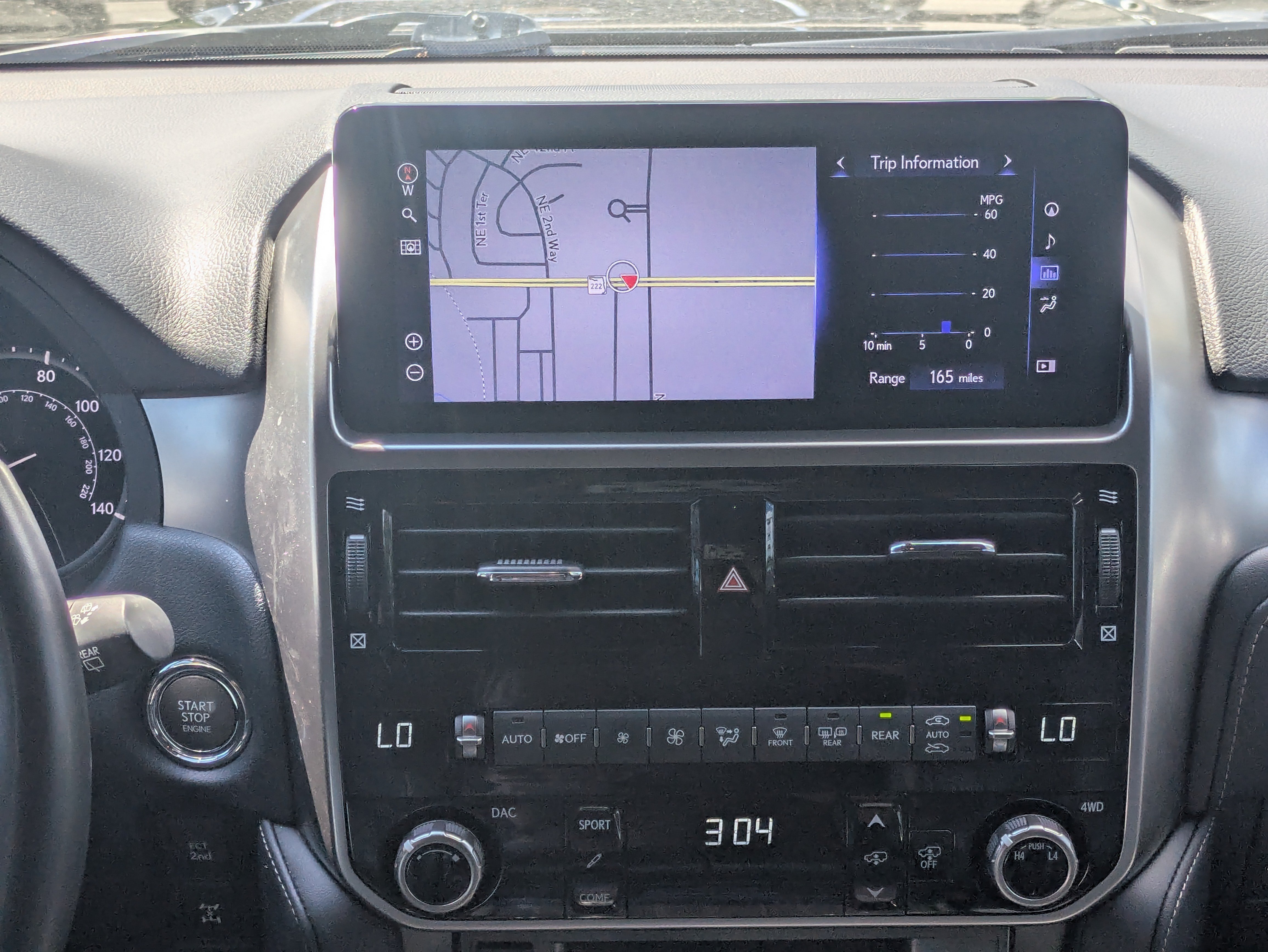 Used 2022 Lexus GX 460 Luxury w/ Accessory Package AWD/4WD image 15