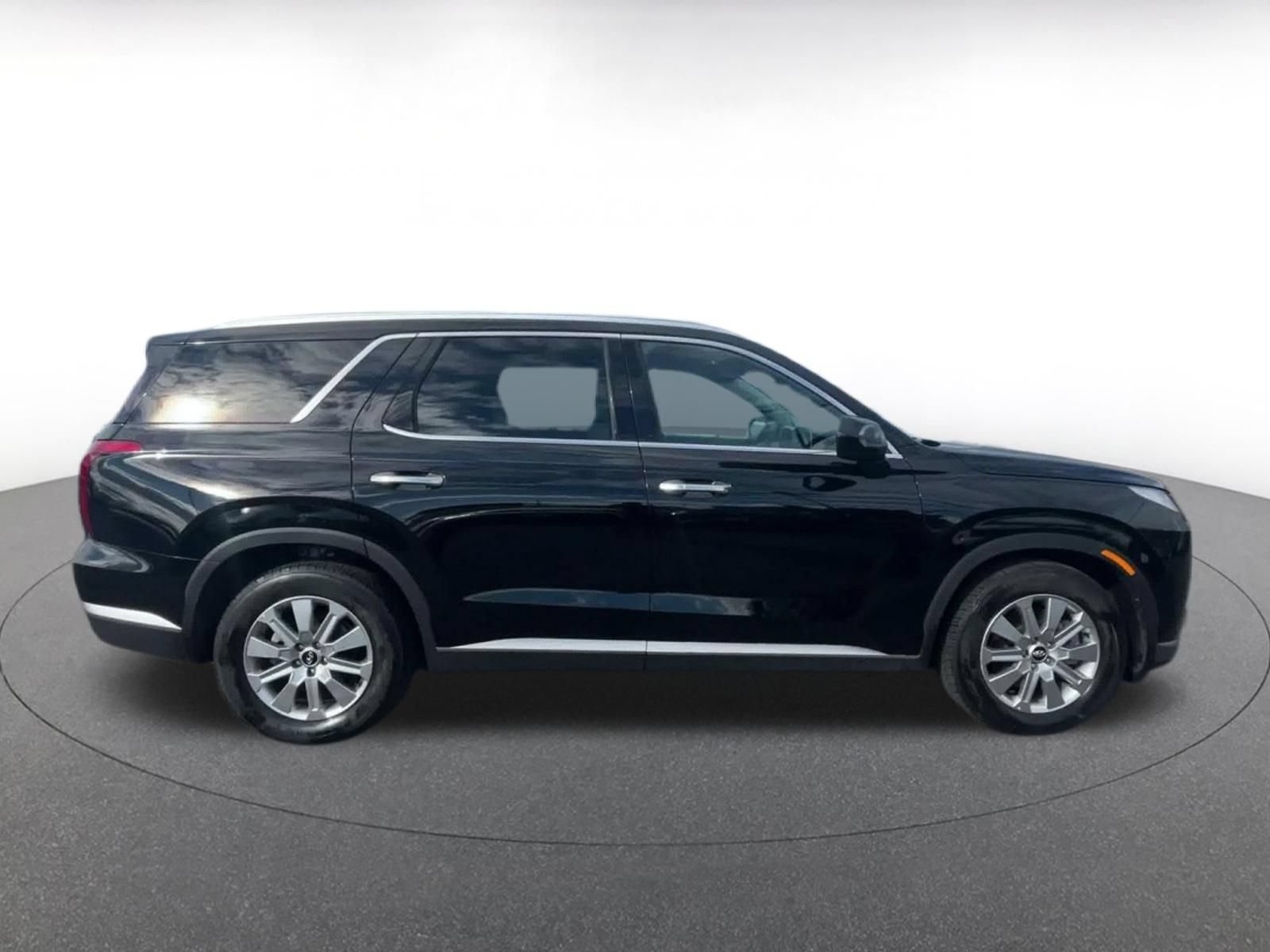 Used 2025 Hyundai Palisade SEL AWD/4WD image 15