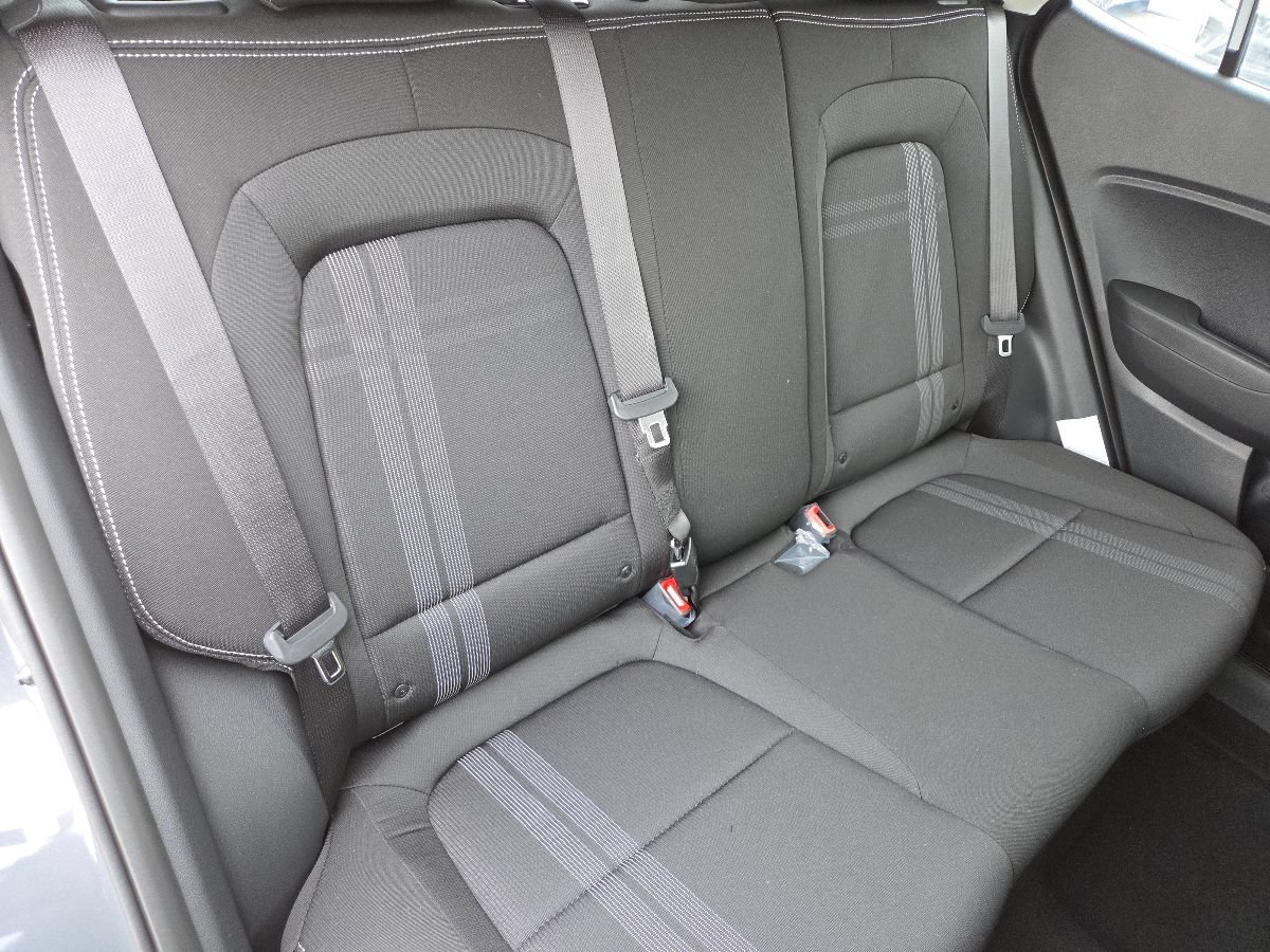 New 2026 Hyundai Venue SEL FWD image 25