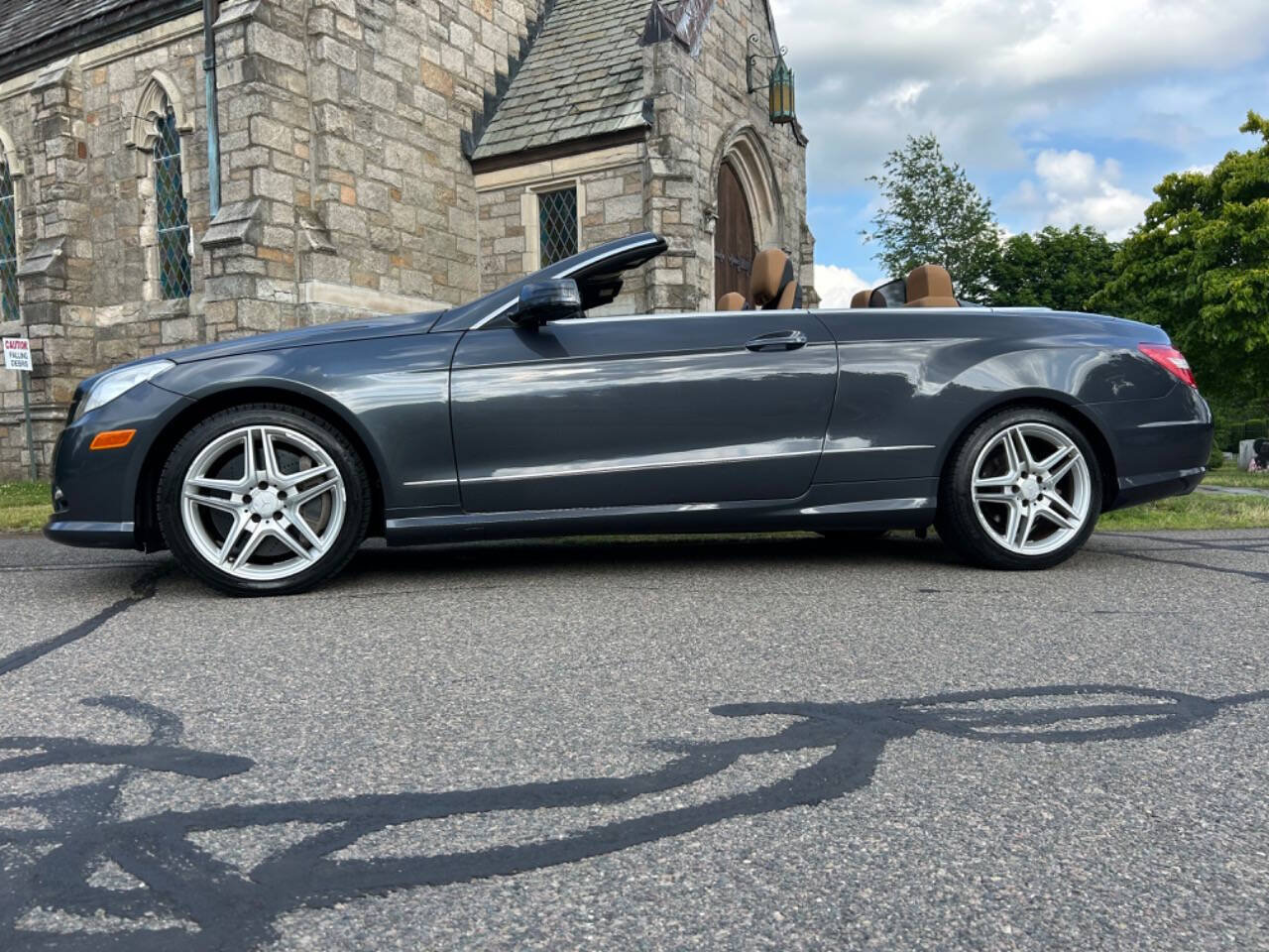Used 2013 Mercedes-Benz E 550 Cabriolet image 24