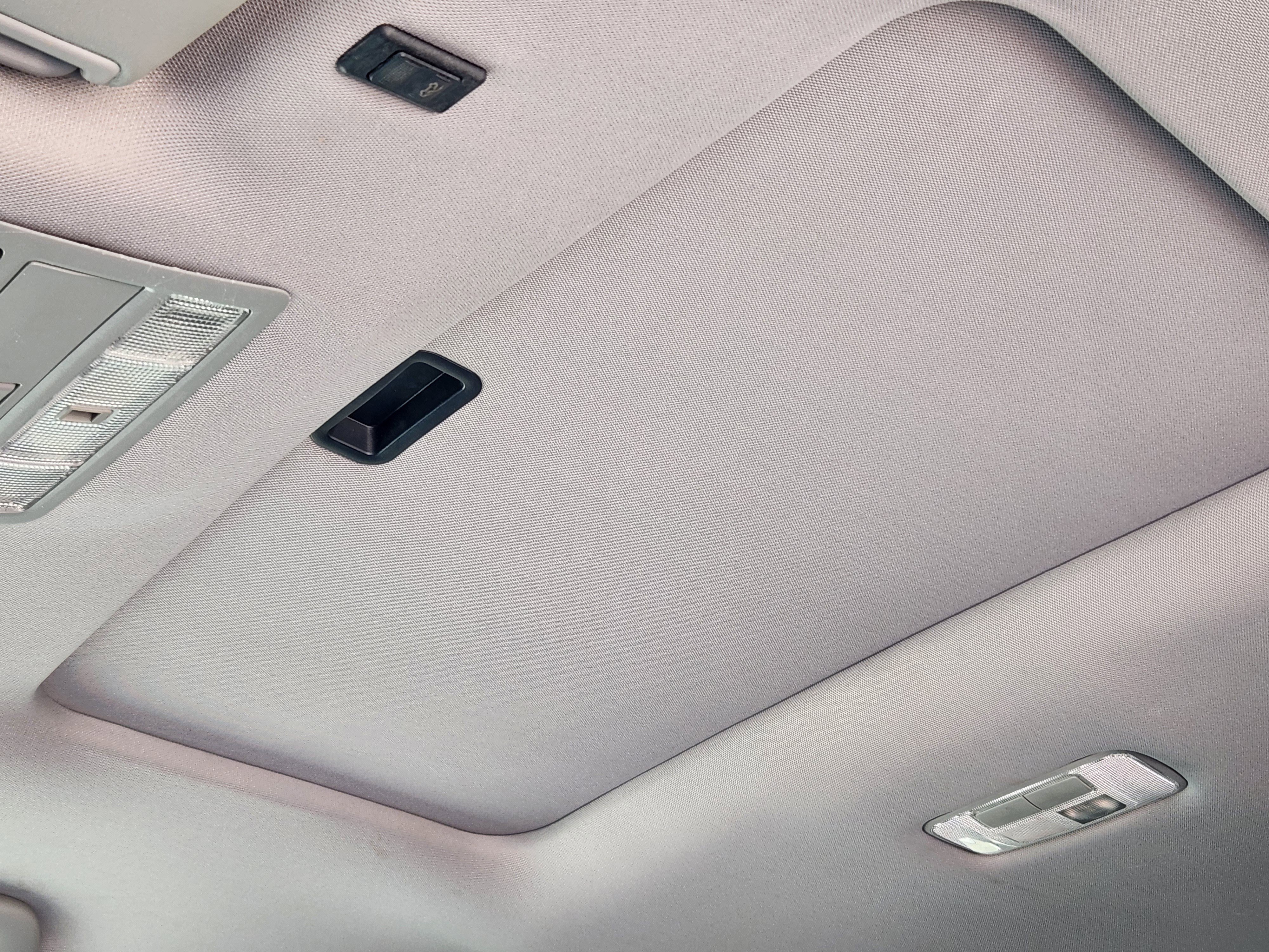 Used 2013 Toyota Highlander Plus image 31