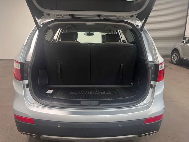 Used 2015 Hyundai Santa Fe GLS w/ Option Group 03 FWD image 16