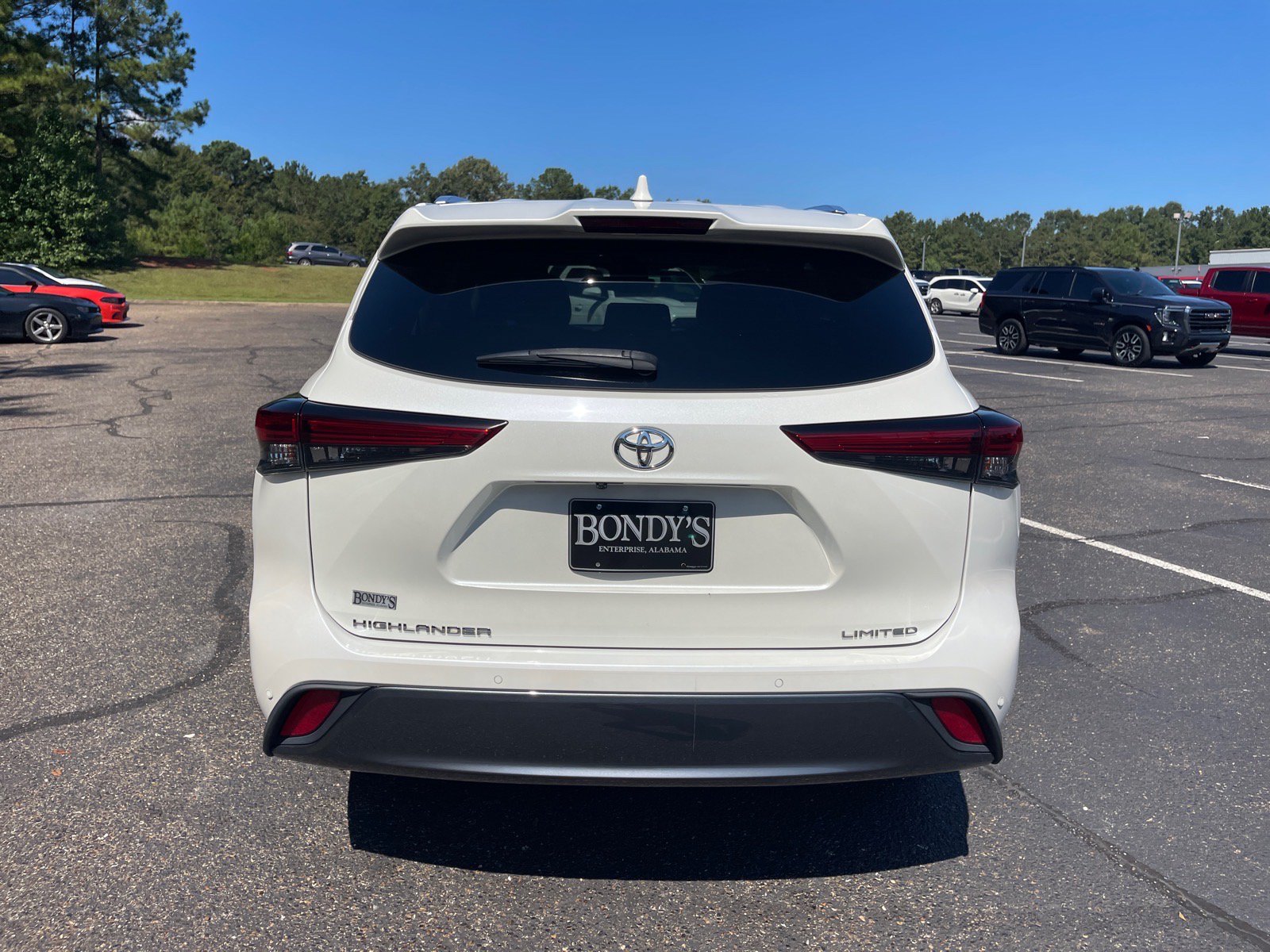 Used 2021 Toyota Highlander Limited FWD image 15