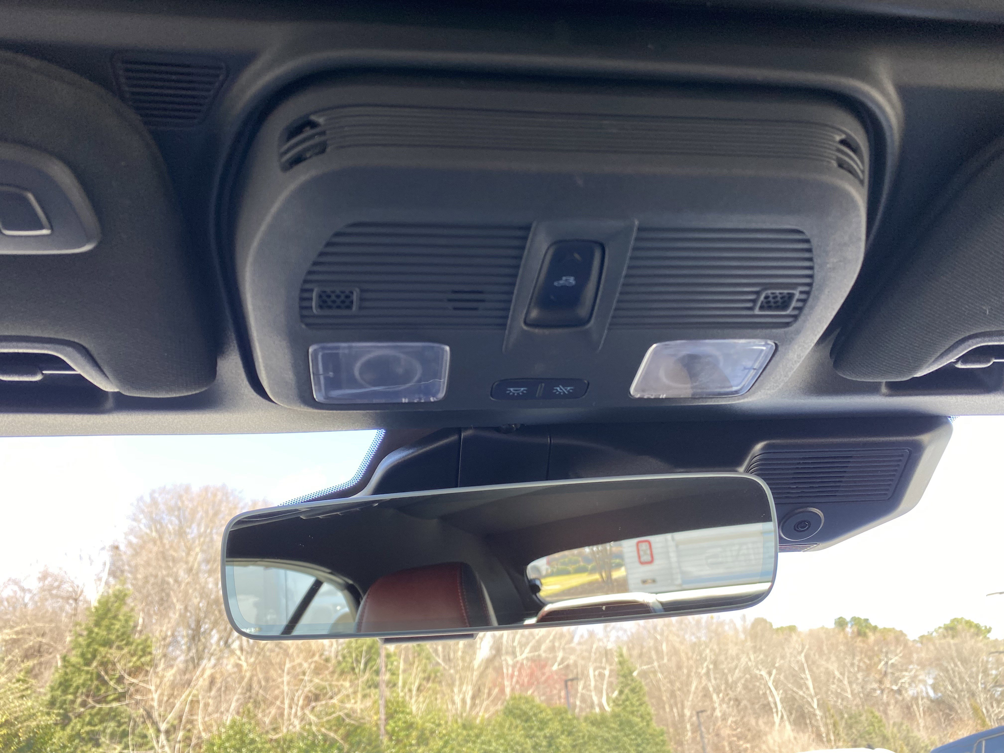 Used 2025 Ford Mustang GT Premium image 31