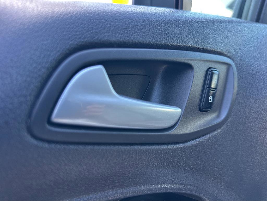 Used 2015 Ford Transit Connect XLT image 30