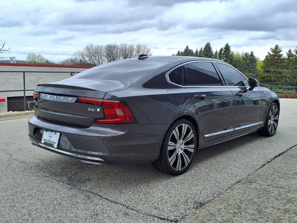 Used 2023 Volvo S90 B6 Ultimate w/ Protection Package Premier image 5