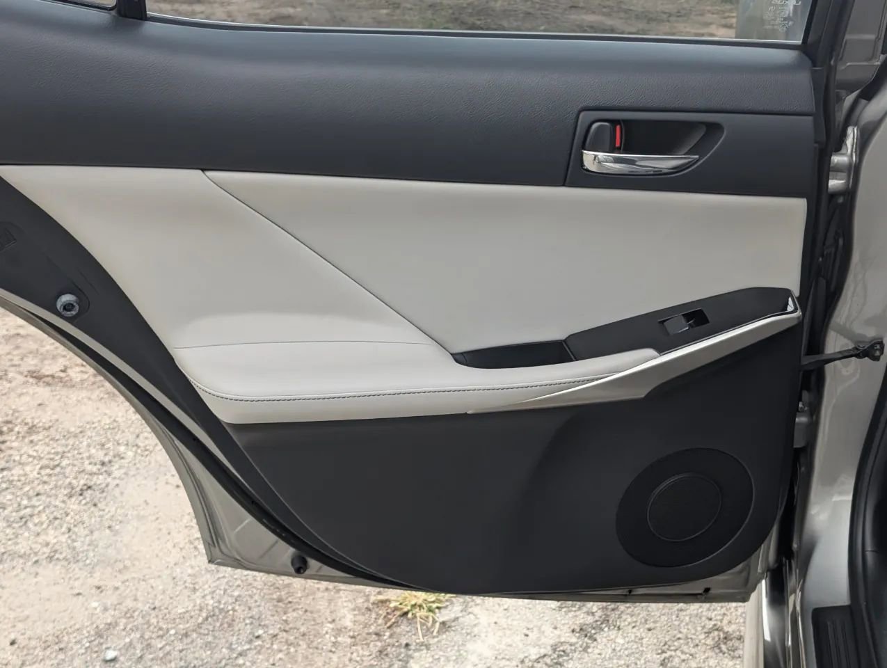 Used 2015 Lexus IS 250 image 31