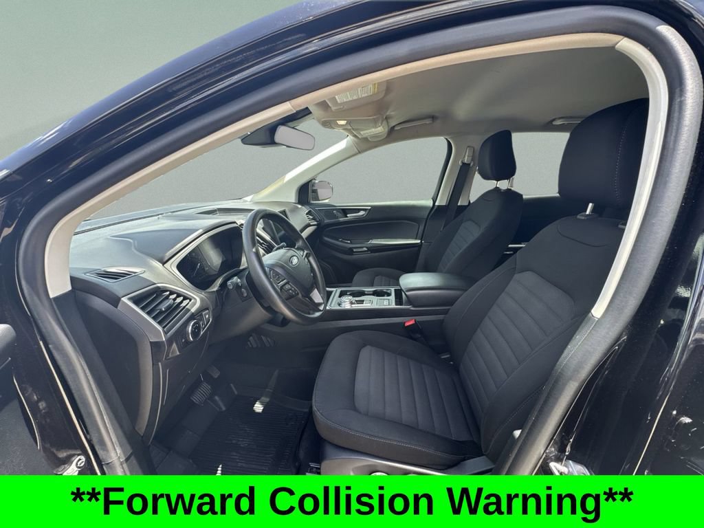 Used 2024 Ford Edge SE w/ Black Appearance Package AWD/4WD image 18