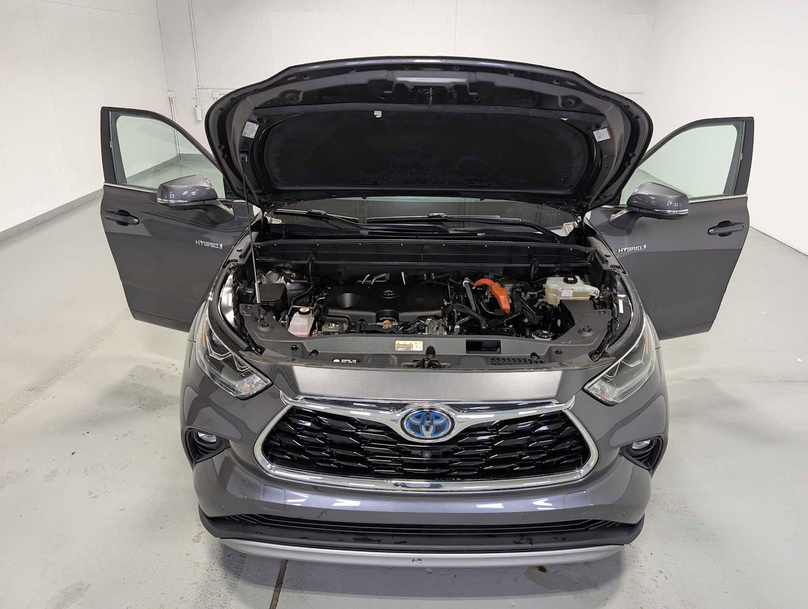 Used 2021 Toyota Highlander Platinum image 13