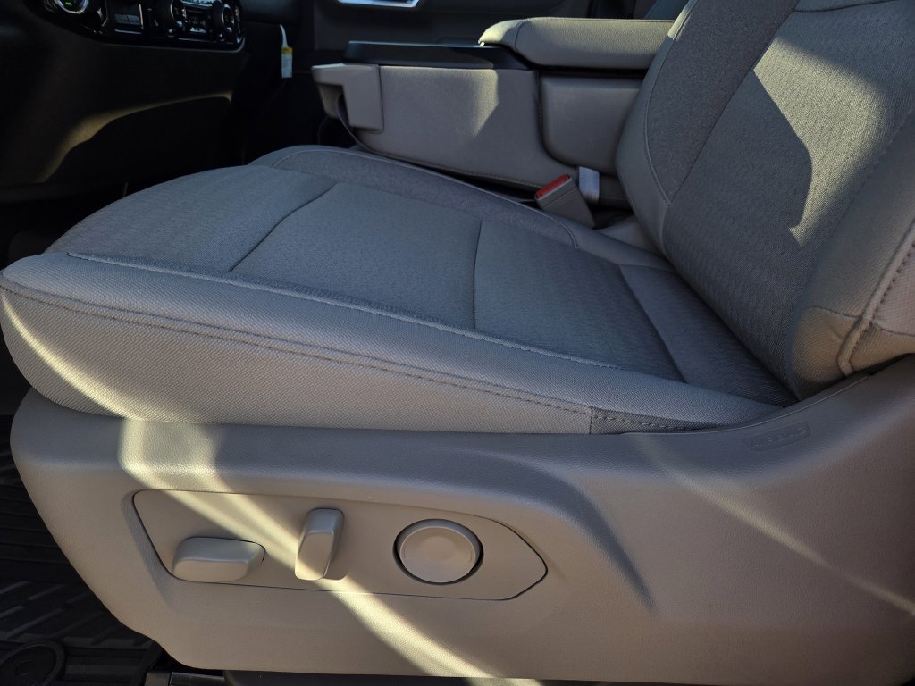New 2026 Chevrolet Silverado 1500 LT AWD/4WD image 16
