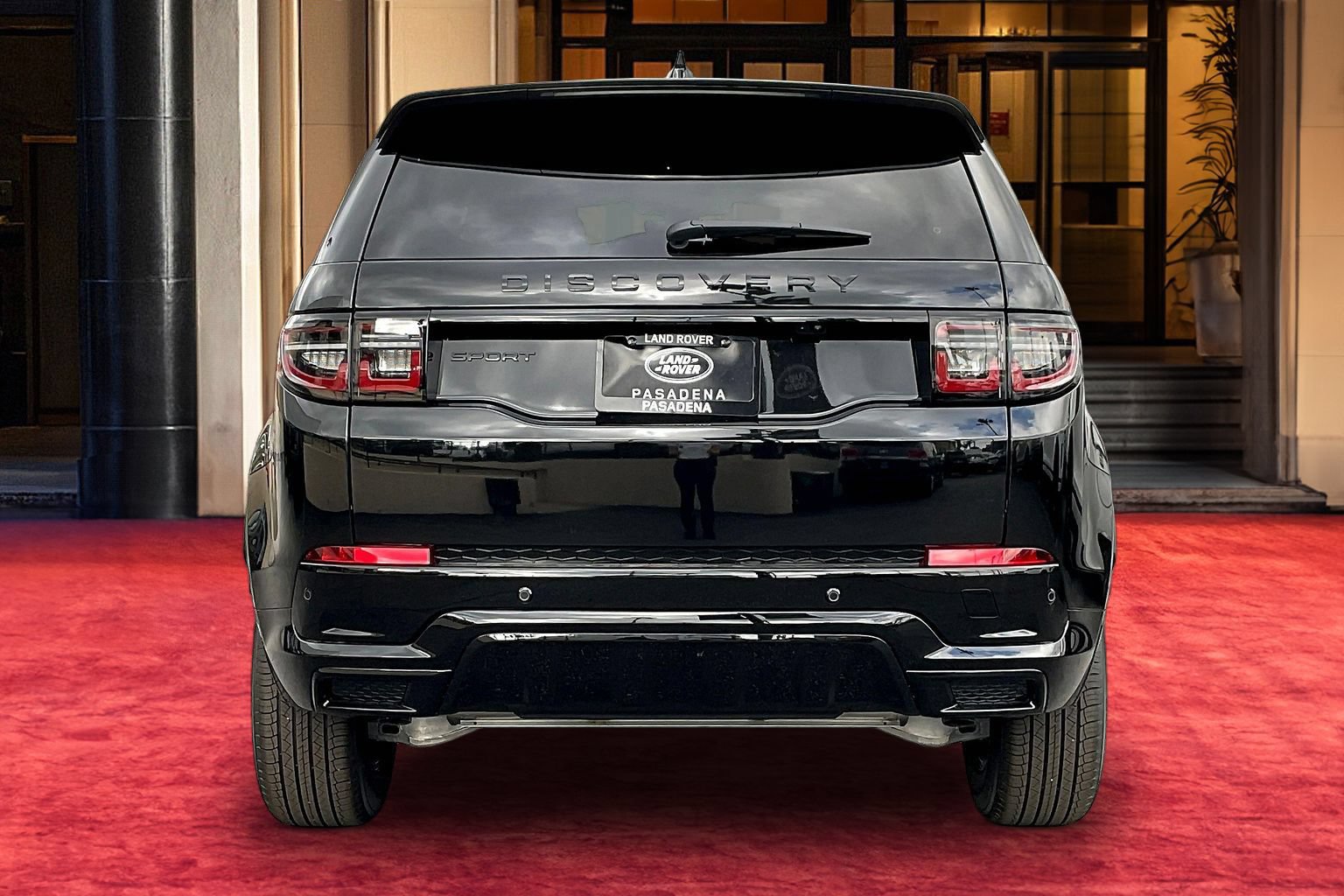 New 2026 Land Rover Discovery Sport Landmark AWD/4WD image 5