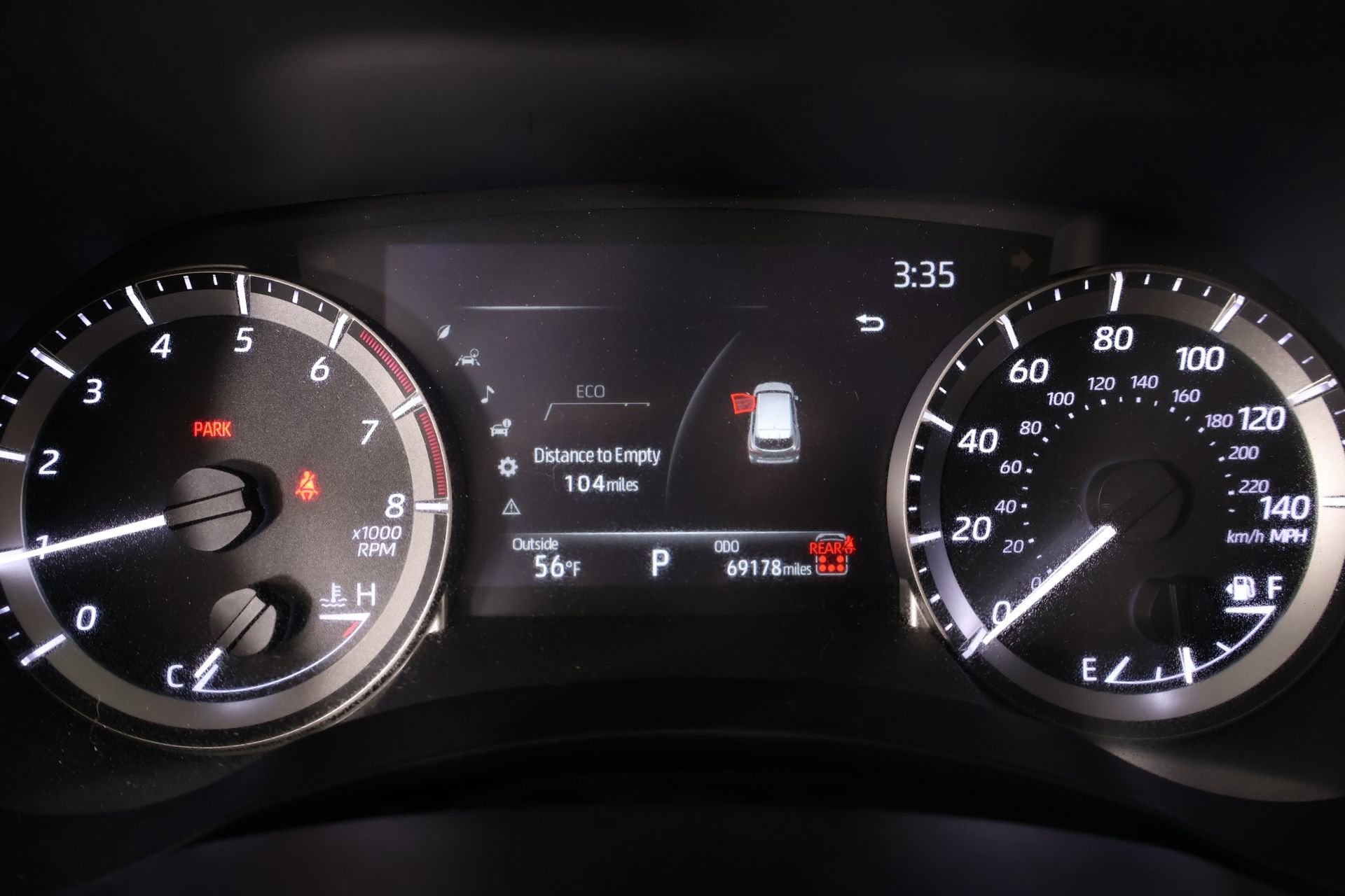 Used 2024 Toyota Highlander XLE AWD/4WD image 4