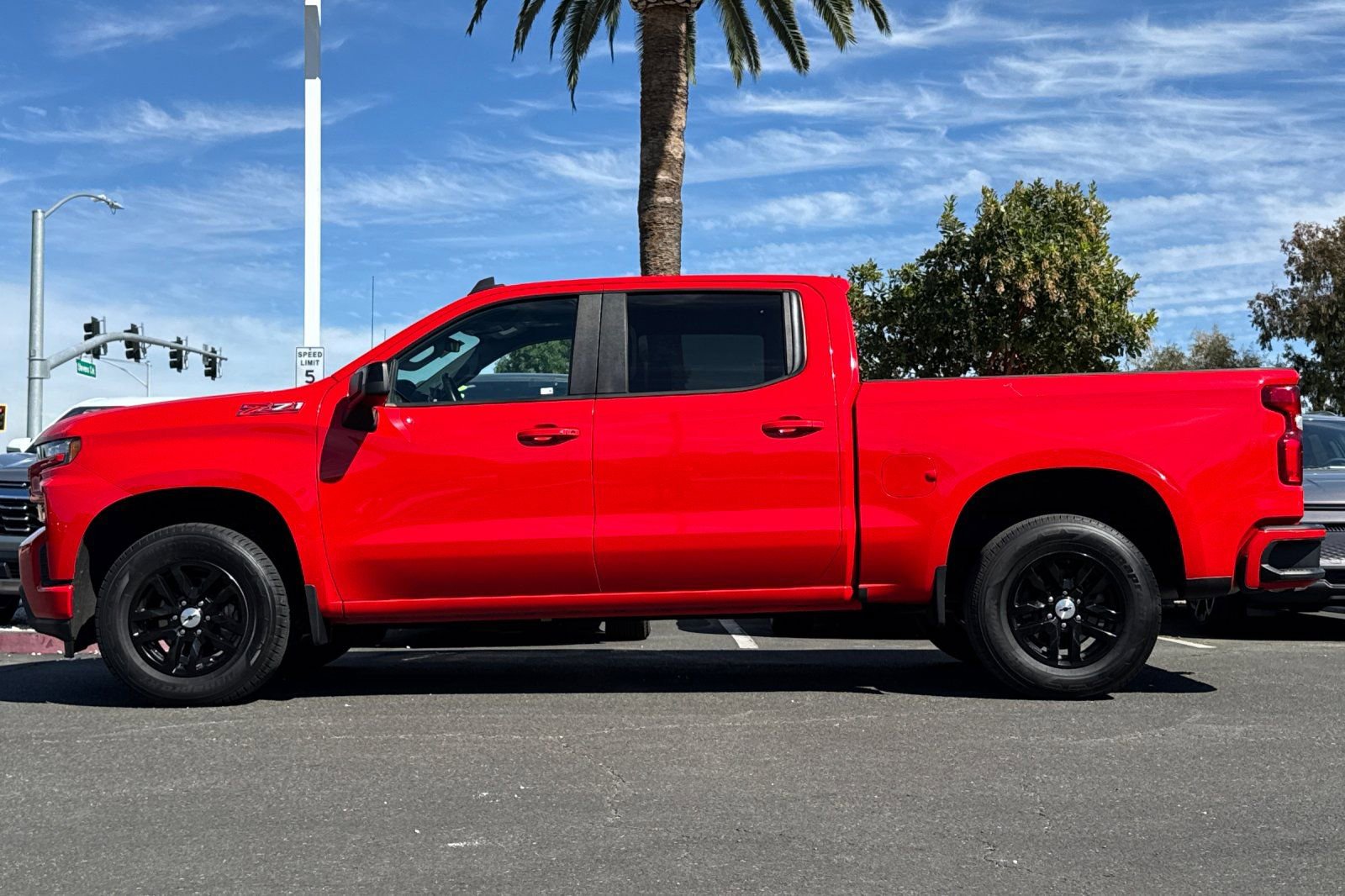 Used 2020 Chevrolet Silverado 1500 RST image 8