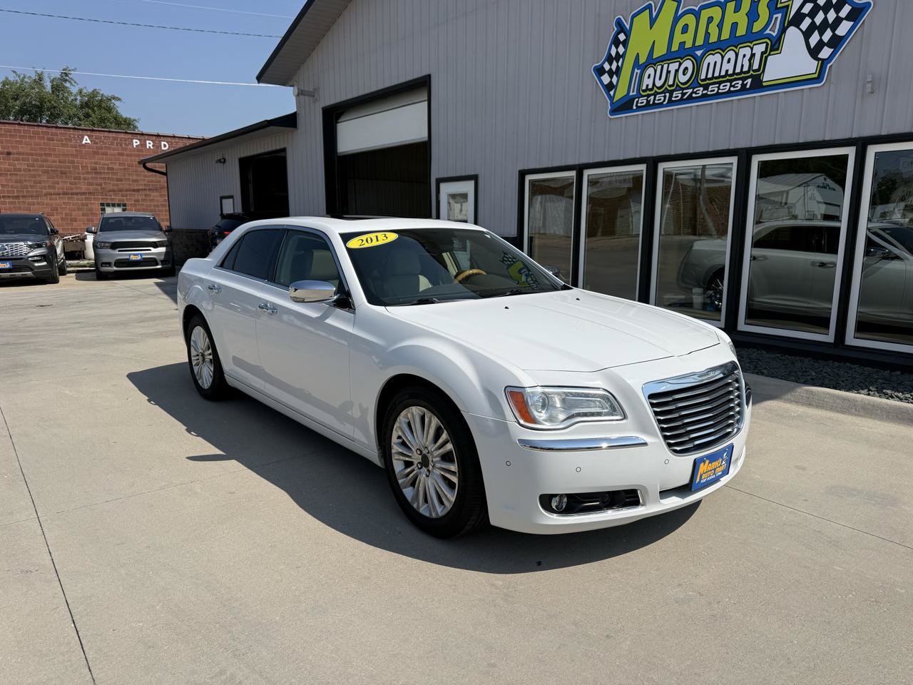 Used 2013 Chrysler 300 C w/ Light Group