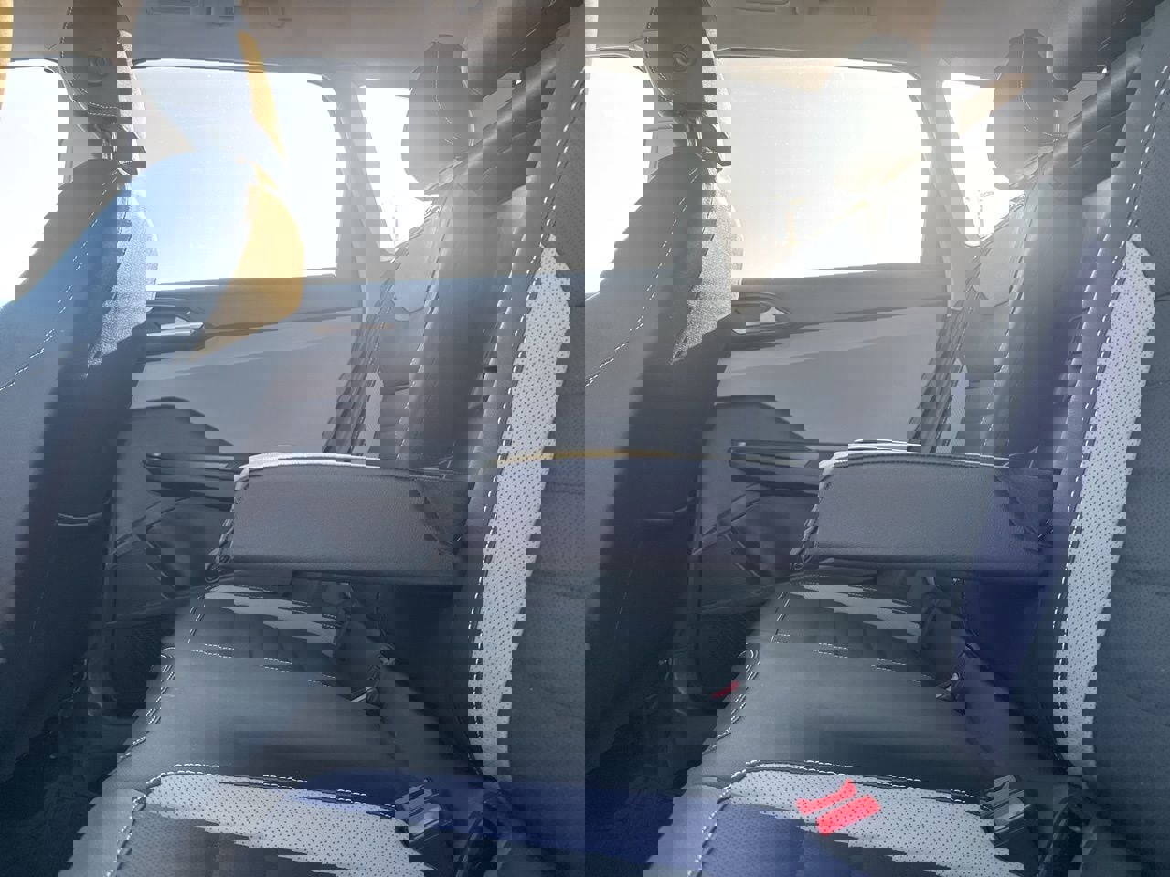 Used 2022 Volkswagen Taos SEL image 30