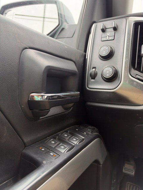 Used 2017 Chevrolet Silverado 1500 LT w/ All Star Edition AWD/4WD image 21