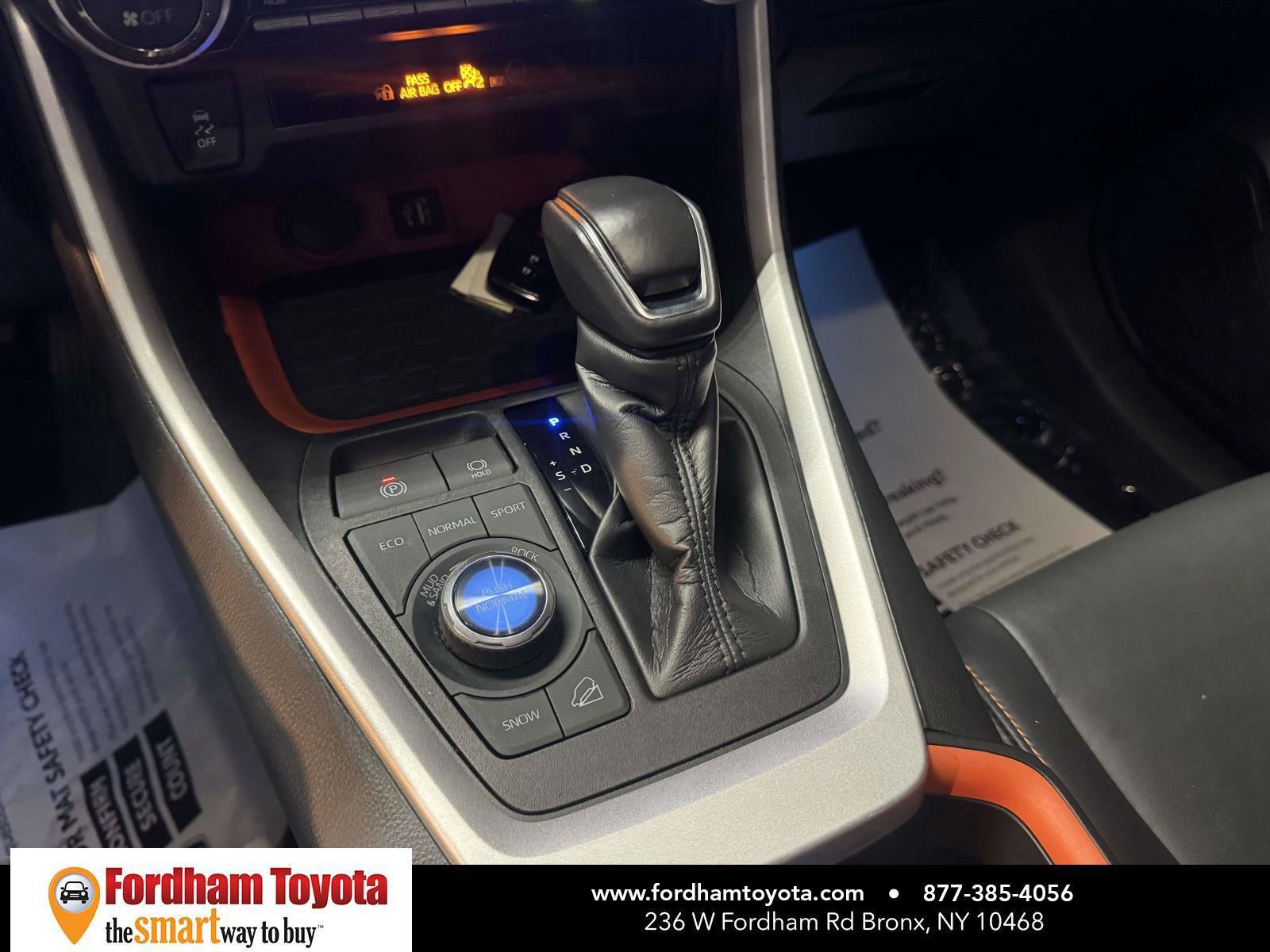 Certified 2024 Toyota RAV4 Adventure AWD/4WD image 29
