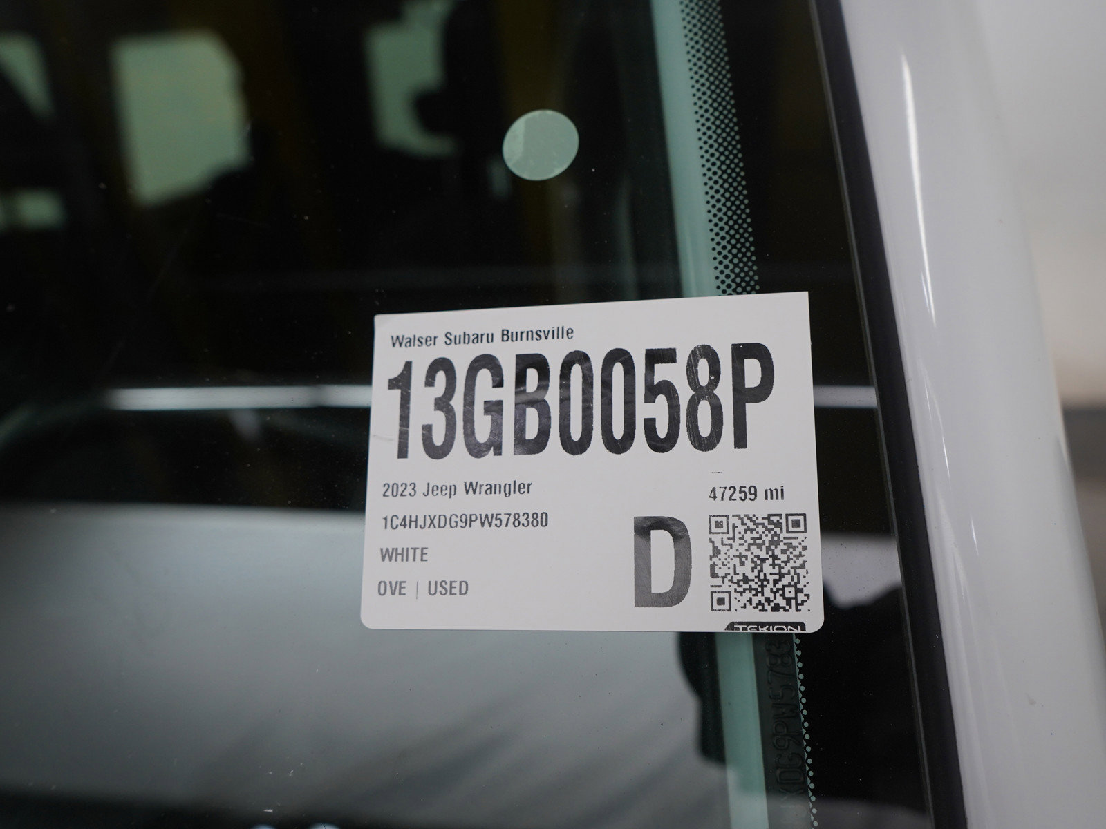 Used 2023 Jeep Wrangler Sport image 30