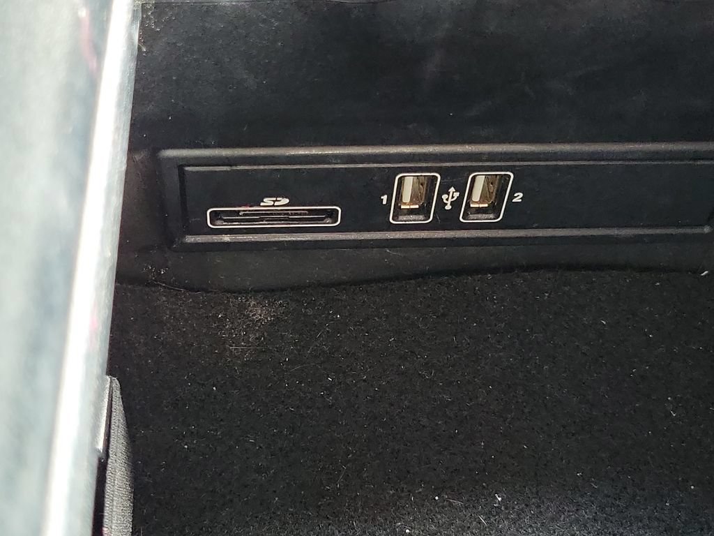 Used 2017 Mercedes-Benz C 300 Cabriolet image 32