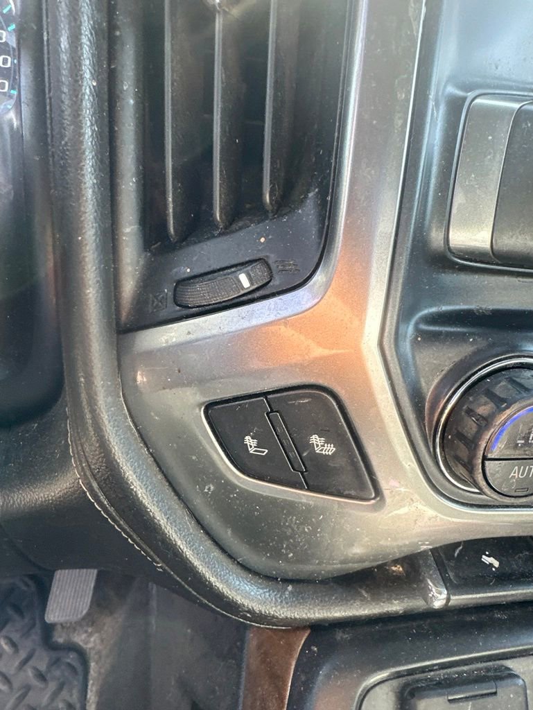 Used 2015 Chevrolet Silverado 1500 LTZ w/ LTZ Plus Package AWD/4WD image 12